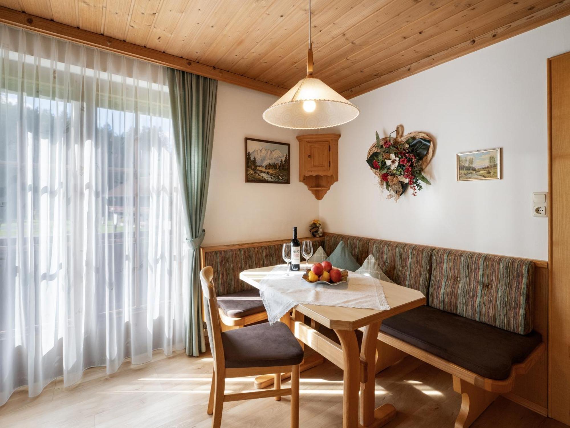 Appartementhaus Muehlberger 엘마우 외부 사진